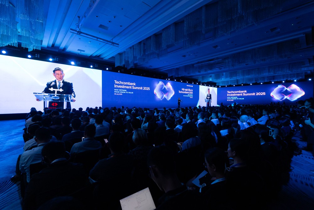 Techcombank Investment Summit 2025: “Việt Nam mới – tầm nhìn kiến tạo giá trị”