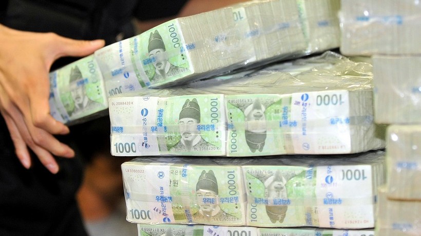 Nợ của Hàn Quốc lần đầu tiên vượt mốc 1.200.000 tỷ won