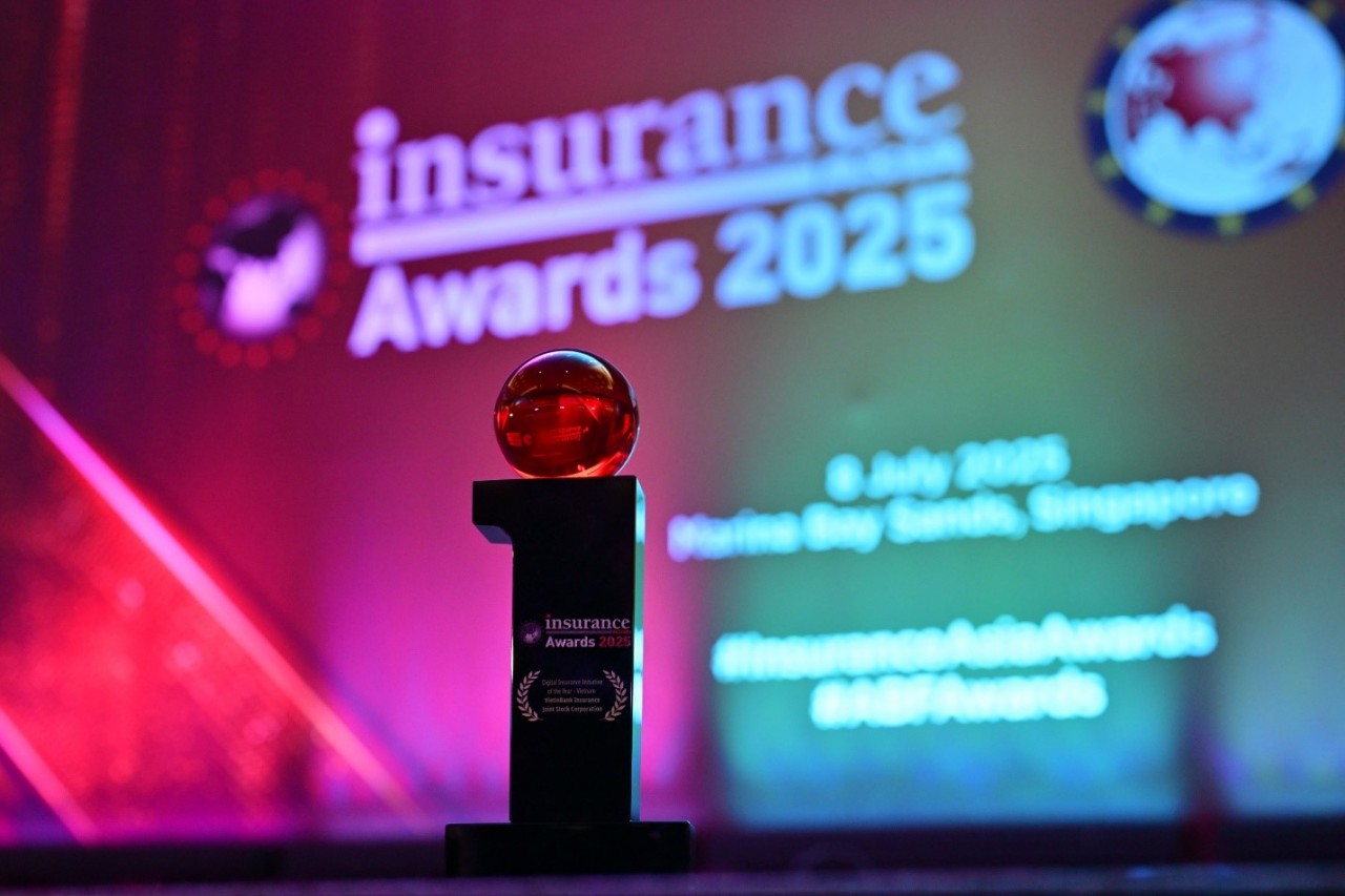 Doanh nghiệp Việt ghi dấu ấn chuyển đổi số tại Insurance Asia Awards 2025