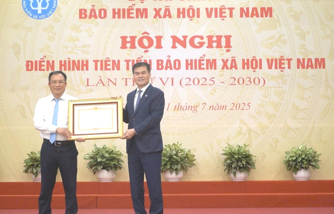 Công tác thi đua ngành Bảo hiểm xã hội phải bao trùm, mọi lúc, mọi nơi