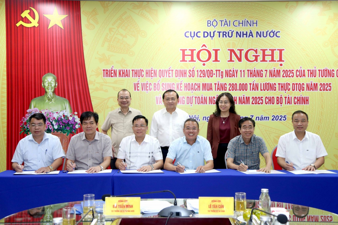 Ngành Dự trữ Nhà nước quyết tâm hoàn thành nhập bổ sung 280.000 tấn lương thực