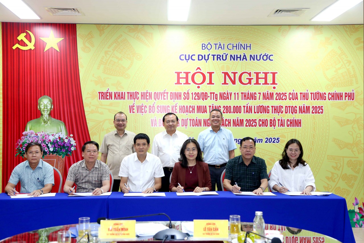 Ngành Dự trữ Nhà nước quyết tâm hoàn thành nhập bổ sung 280.000 tấn lương thực