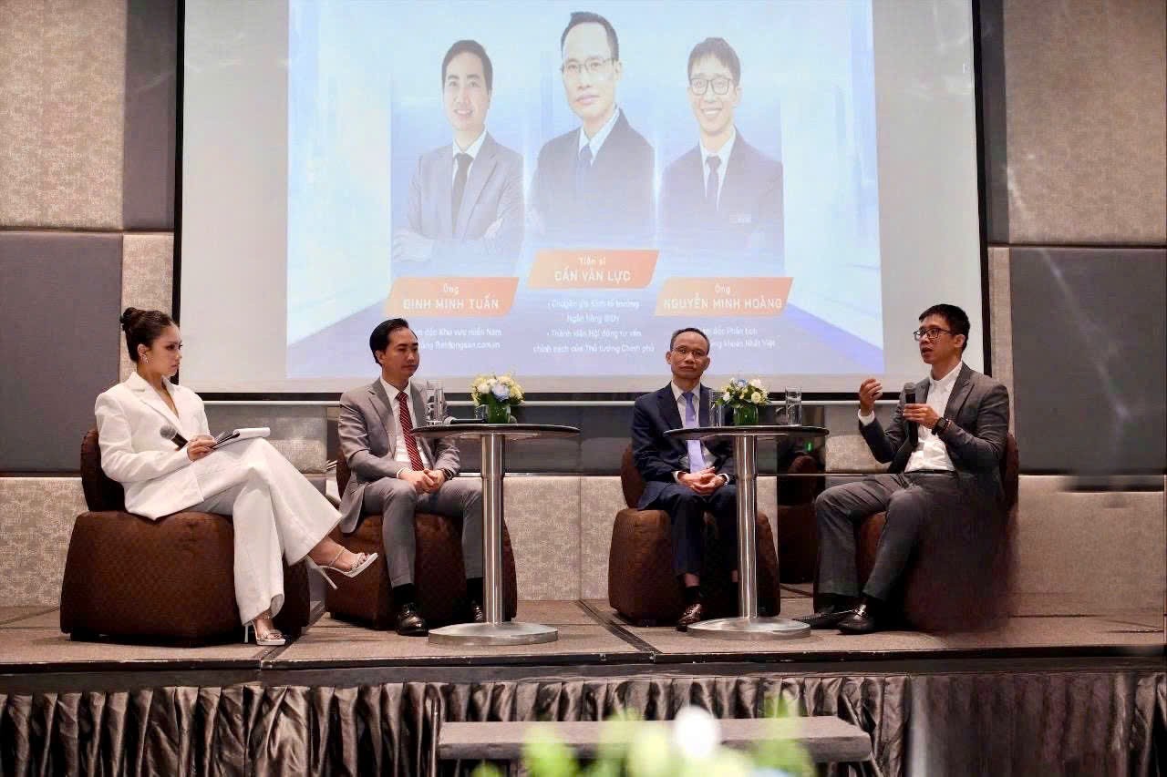 Thị trường chứng khoán nửa cuối năm 2025: Định hình chu kỳ tăng giá mới từ nội lực kinh tế