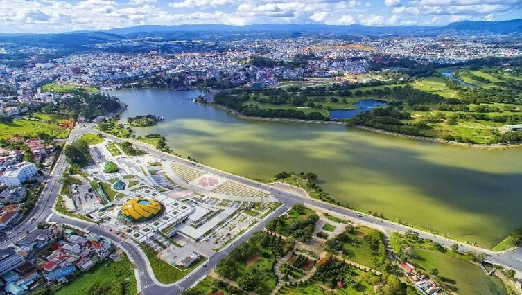 Tạo thế “kiềng 3 chân” cho du lịch Lâm Đồng bứt phá