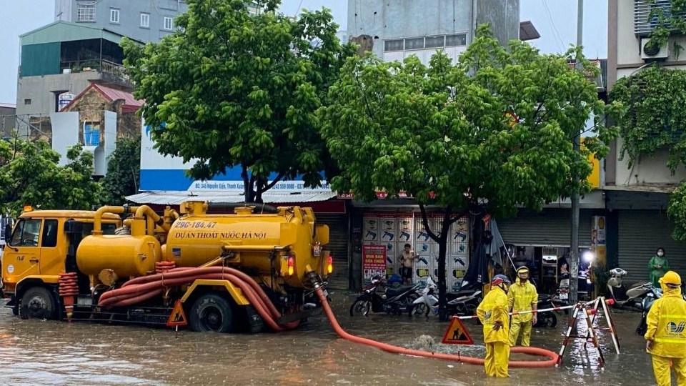 Hà Nội chi hơn 383 tỷ đồng chống ngập cục bộ tại khu vực nội đô