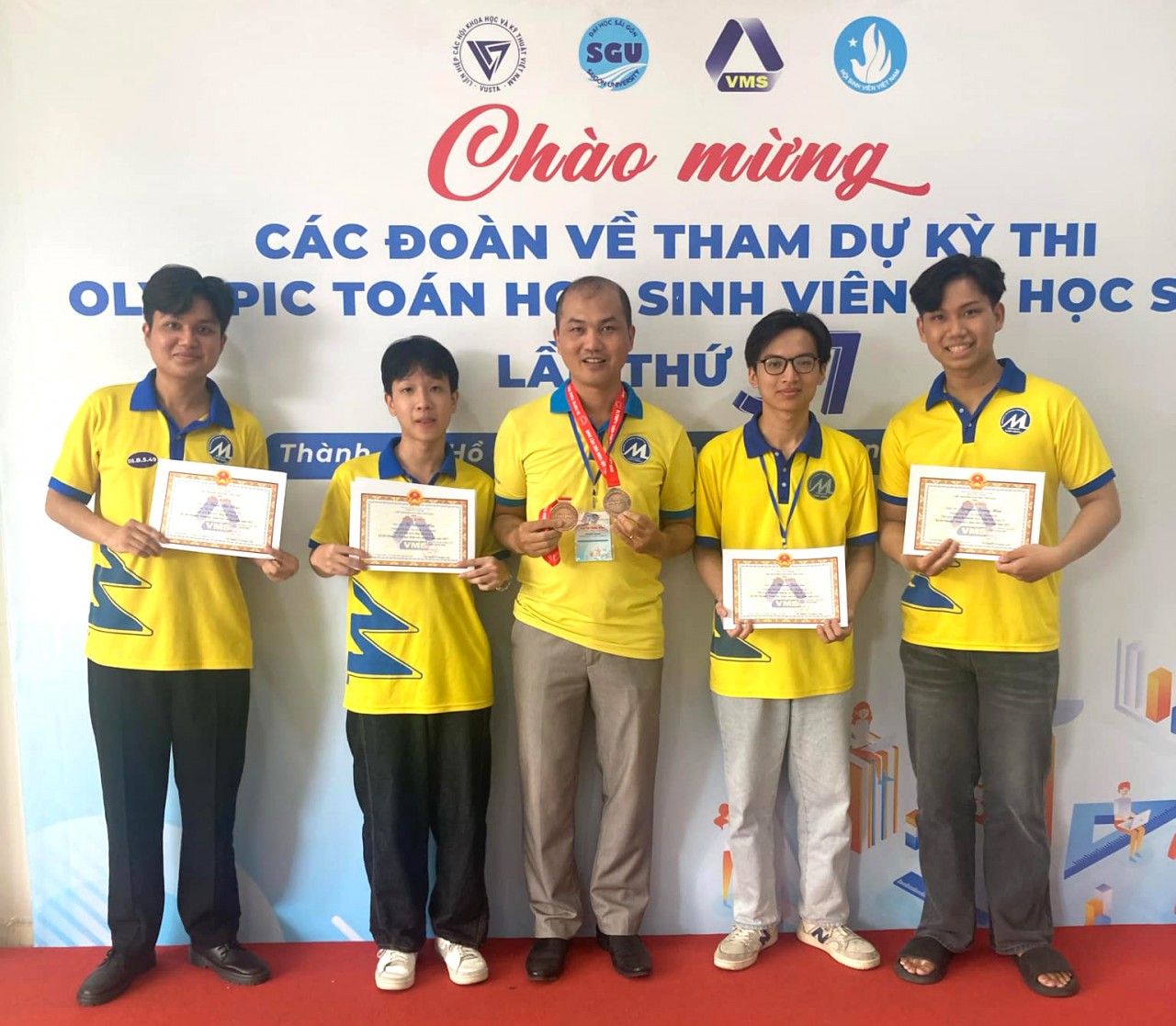 Sinh viên UFM khẳng định dấu ấn toàn diện trên các sân chơi lớn nửa đầu năm 2025