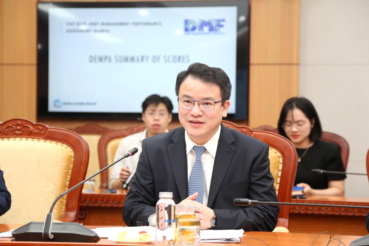 Thứ trưởng Trần Quốc Phương tiếp Chuyên gia trưởng về Quản lý nợ của Ngân hàng Thế giới