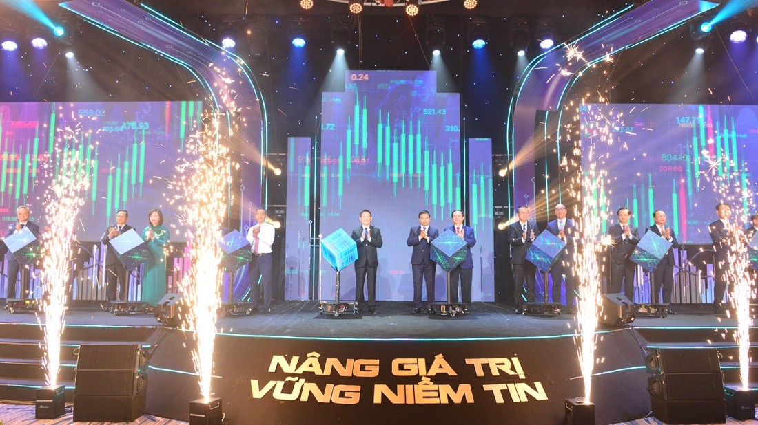 Chính thức ra mắt Hệ thống Công nghệ thông mới cho thị trường chứng khoán