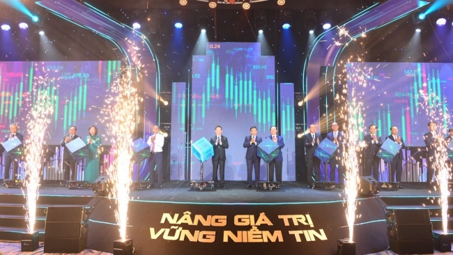Chính thức ra mắt Hệ thống Công nghệ thông mới cho thị trường chứng khoán