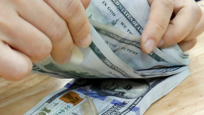 Tỷ giá USD hôm nay (1/8): Thế giới tăng mạnh, "chợ đen" tăng cả 2 chiều mua - bán