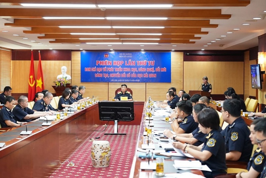 Hải quan phát triển khoa học, đổi mới sáng tạo, chuyển đổi số