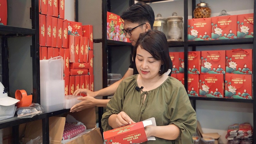 Tiệm bánh gia truyền Phương Soát Huy Vân “lên đơn” bằng giọng nói, mở rộng cơ hội bán hàng với MISA eShop