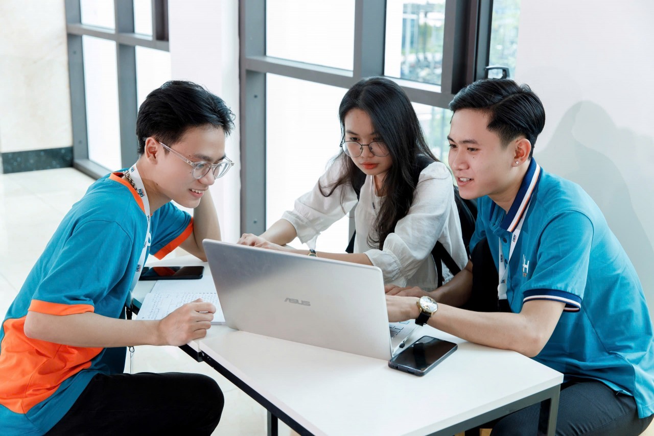 Doanh nghiệp thúc đẩy nhân lực chất lượng cao trong nền kinh tế số