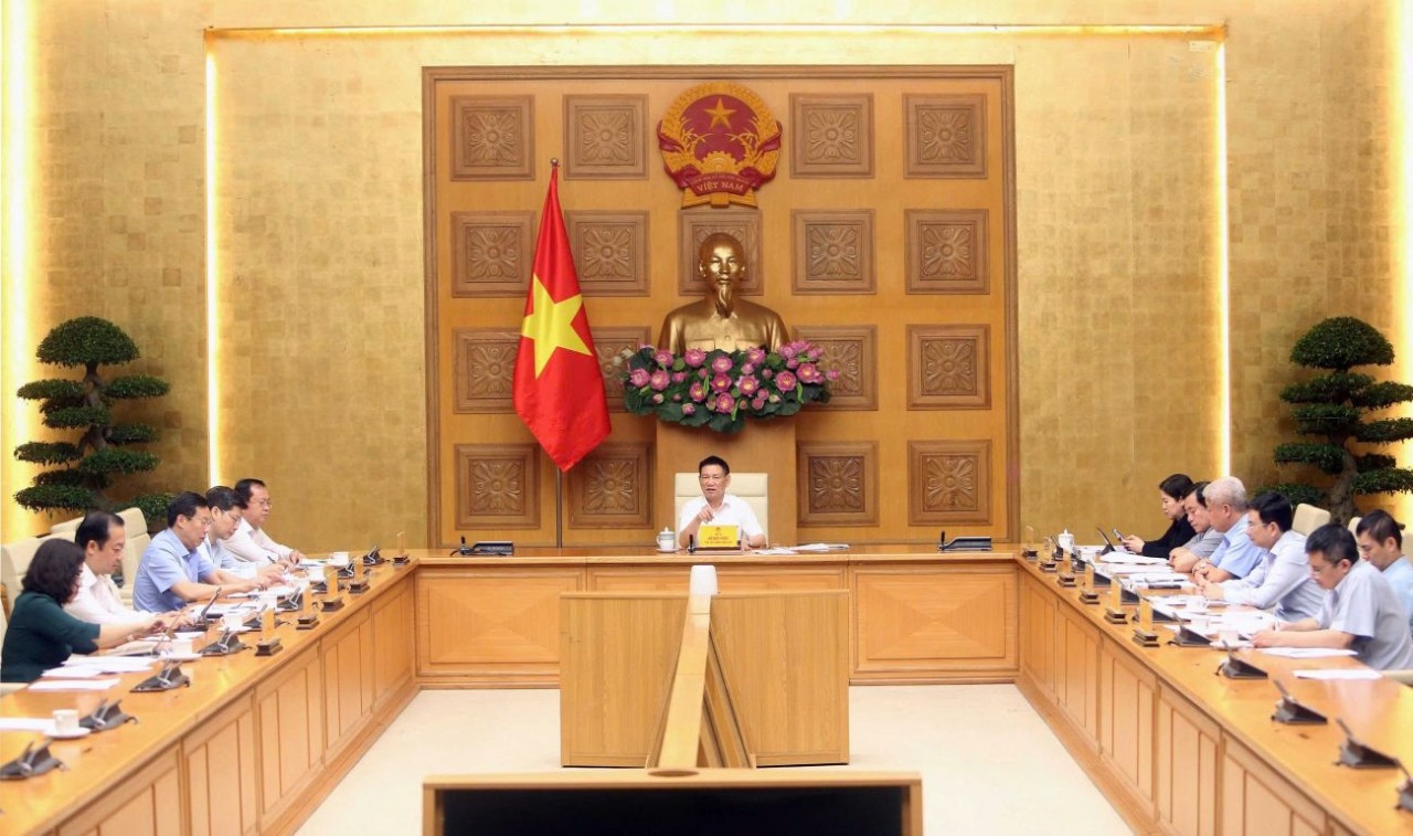 Phó Thủ tướng Hồ Đức Phớc yêu cầu siết chặt công tác điều hành giá hợp lý và chặt chẽ hơn
