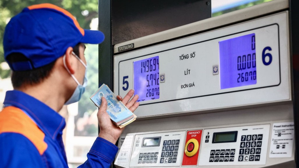 Ngày 7/8: Giá xăng trong nước chiều nay được dự báo có thể tăng mạnh phiên thứ 2 liên tiếp