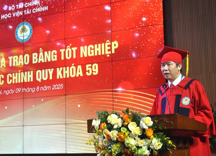 Học viện Tài chính trao bằng tốt nghiệp cho hơn 3.700 tân cử nhân khóa 59