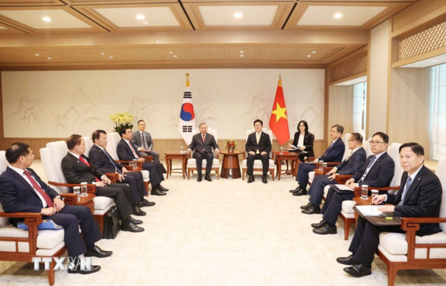 Thủ tướng chủ trì cuộc họp chuẩn bị tổ chức Đại hội Đảng bộ Chính phủ Thủ tướng chủ trì cuộc họp chuẩn bị tổ chức Đại hội Đảng bộ Chính phủ