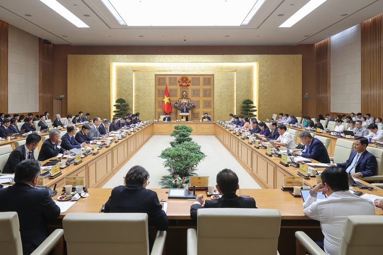 Thủ tướng: Giải quyết dứt điểm vướng mắc, phát huy hiệu quả cao nhất các dự án hợp tác với Nhật Bản- Ảnh 2.
