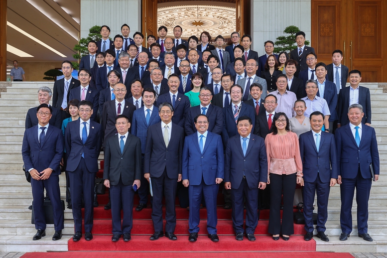 Thủ tướng: Giải quyết dứt điểm vướng mắc, phát huy hiệu quả cao nhất các dự án hợp tác với Nhật Bản- Ảnh 9.