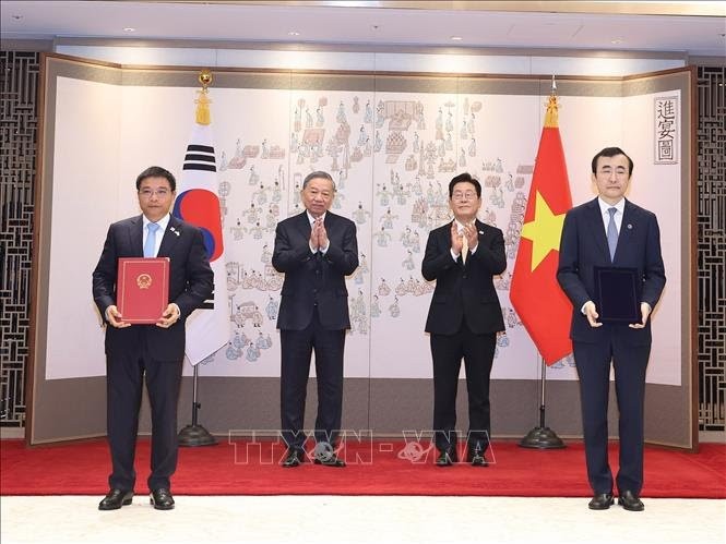 Thúc đẩy hợp tác tài chính Việt Nam và Hàn Quốc
