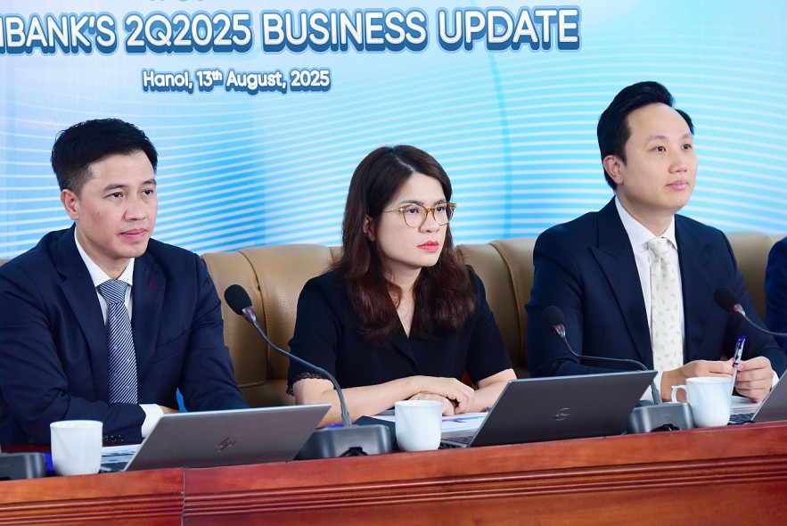 VietinBank, quý 2 tăng trưởng vượt trội, chuyển đổi số toàn diện hoạt động