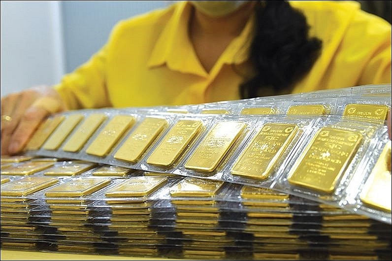 Giá vàng hôm nay (16/8): Vàng SJC bám trụ đỉnh cao kỷ lục 124,5 triệu đồng/lượng