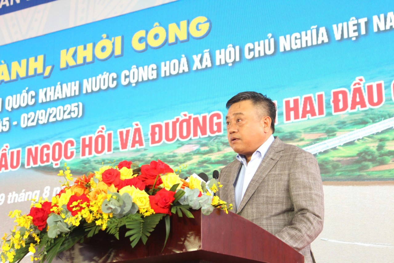 Hà Nội khởi công cầu Ngọc Hồi 11.800 tỷ đồng
