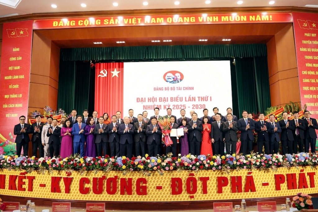 Ra mắt Ban Chấp hành Đảng bộ Bộ Tài chính nhiệm kỳ 2025 - 2030