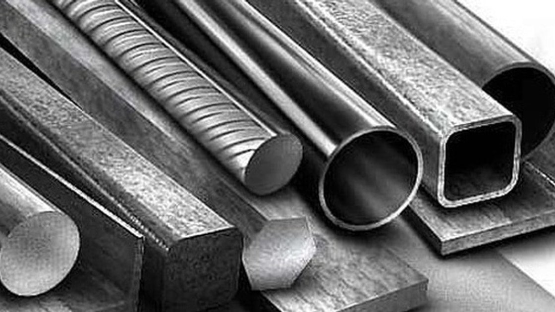 Ngày 26/8: Giá thép, quặng sắt đồng loạt bật tăng