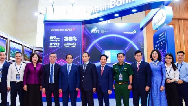 VietinBank vươn mình cùng đất nước