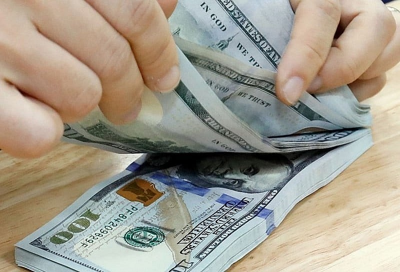 Tỷ giá USD hôm nay (27/8): Thế giới đảo chiều giảm, 