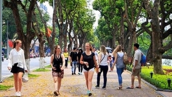 Hà Nội ước thu hơn 85,8 nghìn tỷ đồng từ du lịch trong 8 tháng đầu năm