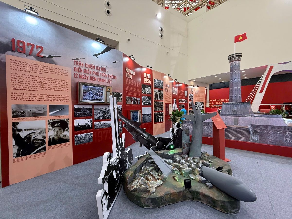 Triển lãm "Không gian Truyền thống và Sáng tạo Hà Nội 2025"