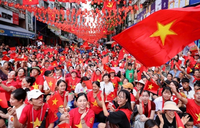 Tặng quà 2/9 theo hộ gia đình, chủ hộ thay mặt nhận