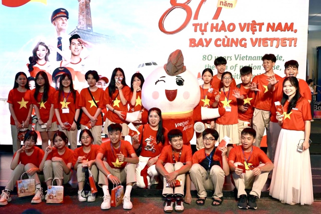 Vietjet với không gian trải nghiệm đặc biệt ấn tượng tại Triển lãm 80 năm Hành trình Độc lập - Tự do - Hạnh phúc