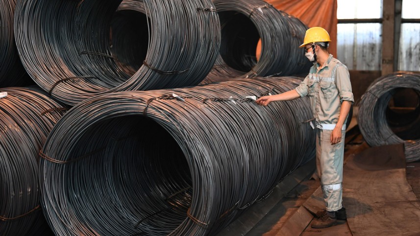 Ngày 31/8: Giá thép quay đầu giảm mạnh, quặng sắt giữ đà tăng