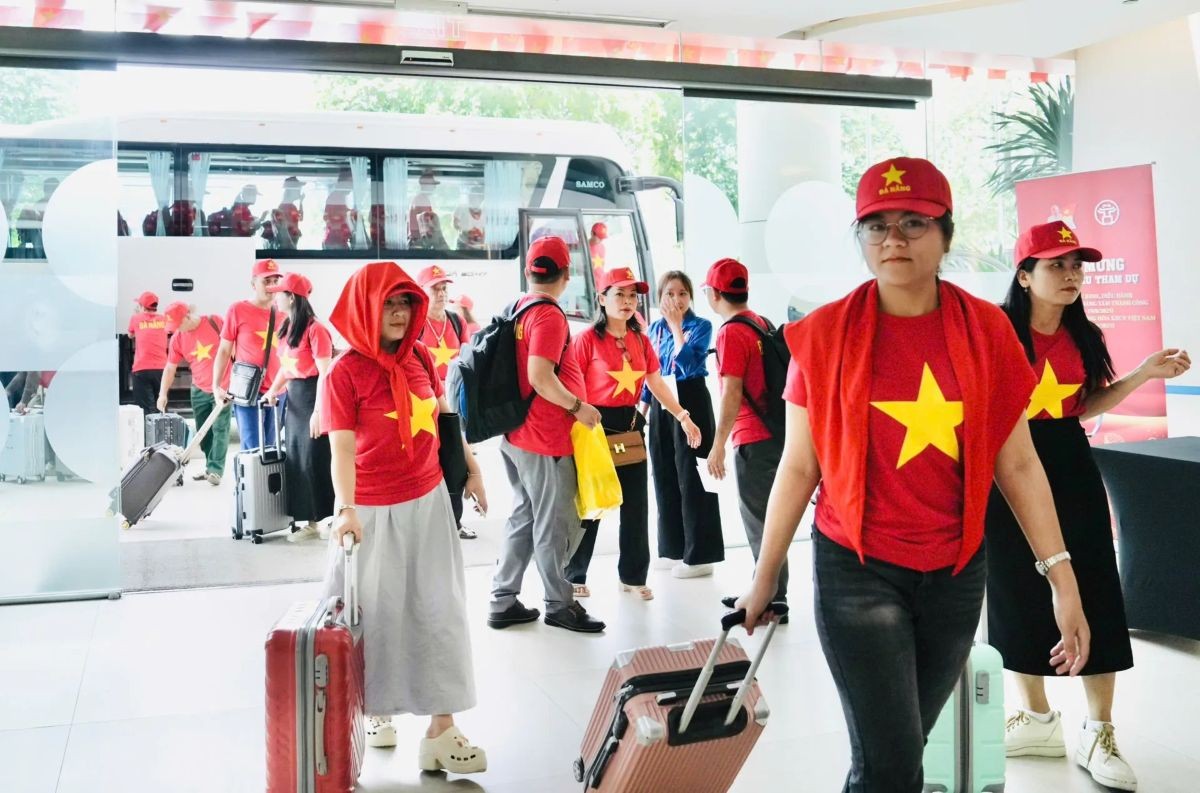 Đoàn đại biểu TP. Đà Nẵng gồm 282 người đã có mặt tại Hà Nội để tham dự Đại lễ A80