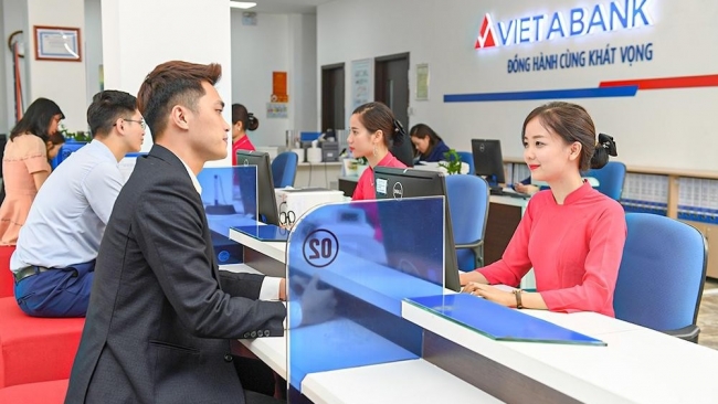 Fitch Ratings lần đầu xếp hạng tín nhiệm VietABank ở mức “B+”, triển vọng Ổn định