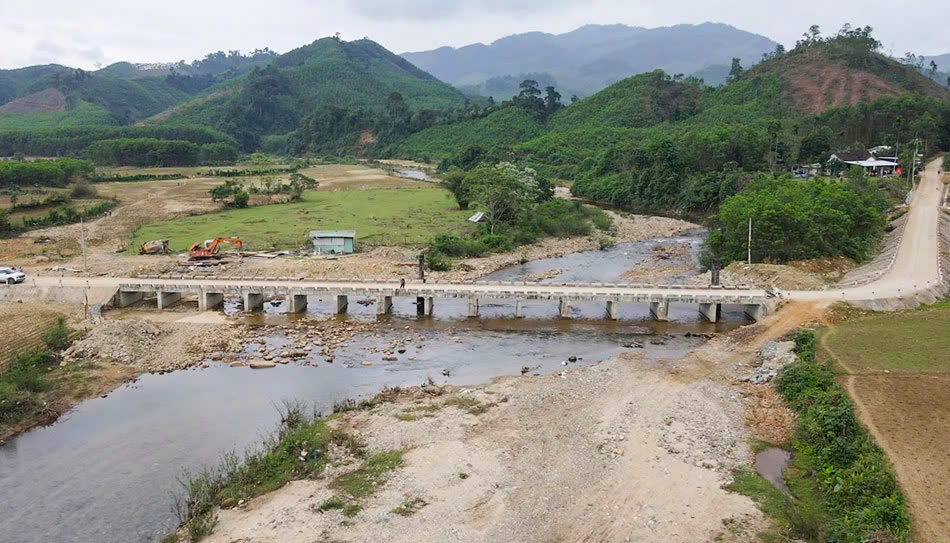 Giải ngân chậm, nhiều chương trình mục tiêu quốc gia đối mặt với nguy cơ “về đích muộn” Giải ngân chậm, nhiều chương trình mục tiêu quốc gia đối mặt với nguy cơ “về đích muộn”