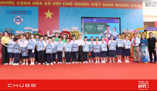 Hàng ngàn học sinh được tiếp sức đến trường từ sáng kiến giáo dục bền bỉ 20 năm của Chubb Life Việt Nam