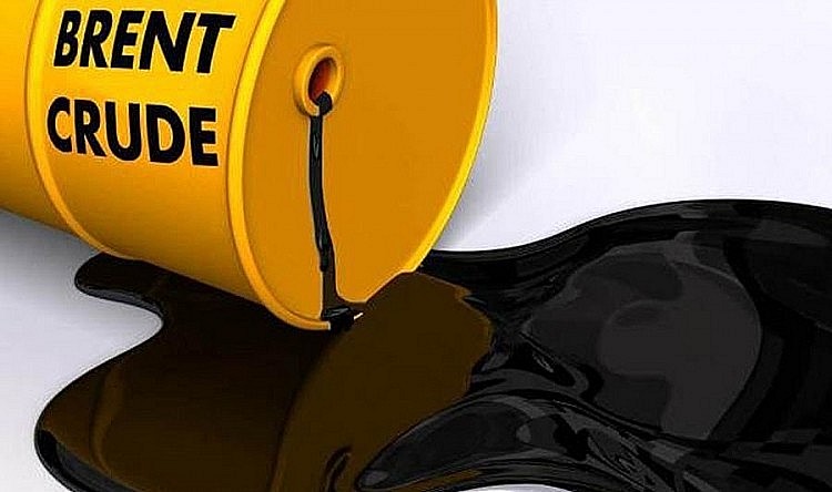 Ngày 6/9: Giá dầu thế giới lao dốc hơn 2%