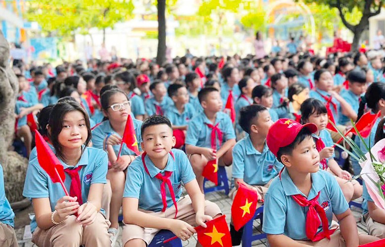 Ngân sách nhà nước hỗ trợ bảo hiểm y tế cho hàng triệu học sinh, sinh viên
