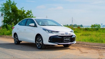 Giá lăn bánh xe Toyota Vios tháng 9/2025 giảm cực mạnh