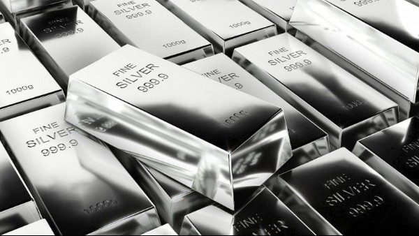 Ngày 8/9: Giá bạc giảm nhẹ