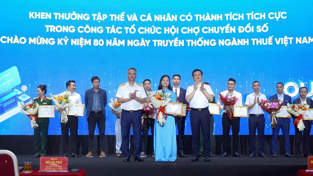 Sapo đồng hành hỗ trợ hơn 20.000 nhà bán hàng triển khai hóa đơn điện tử
