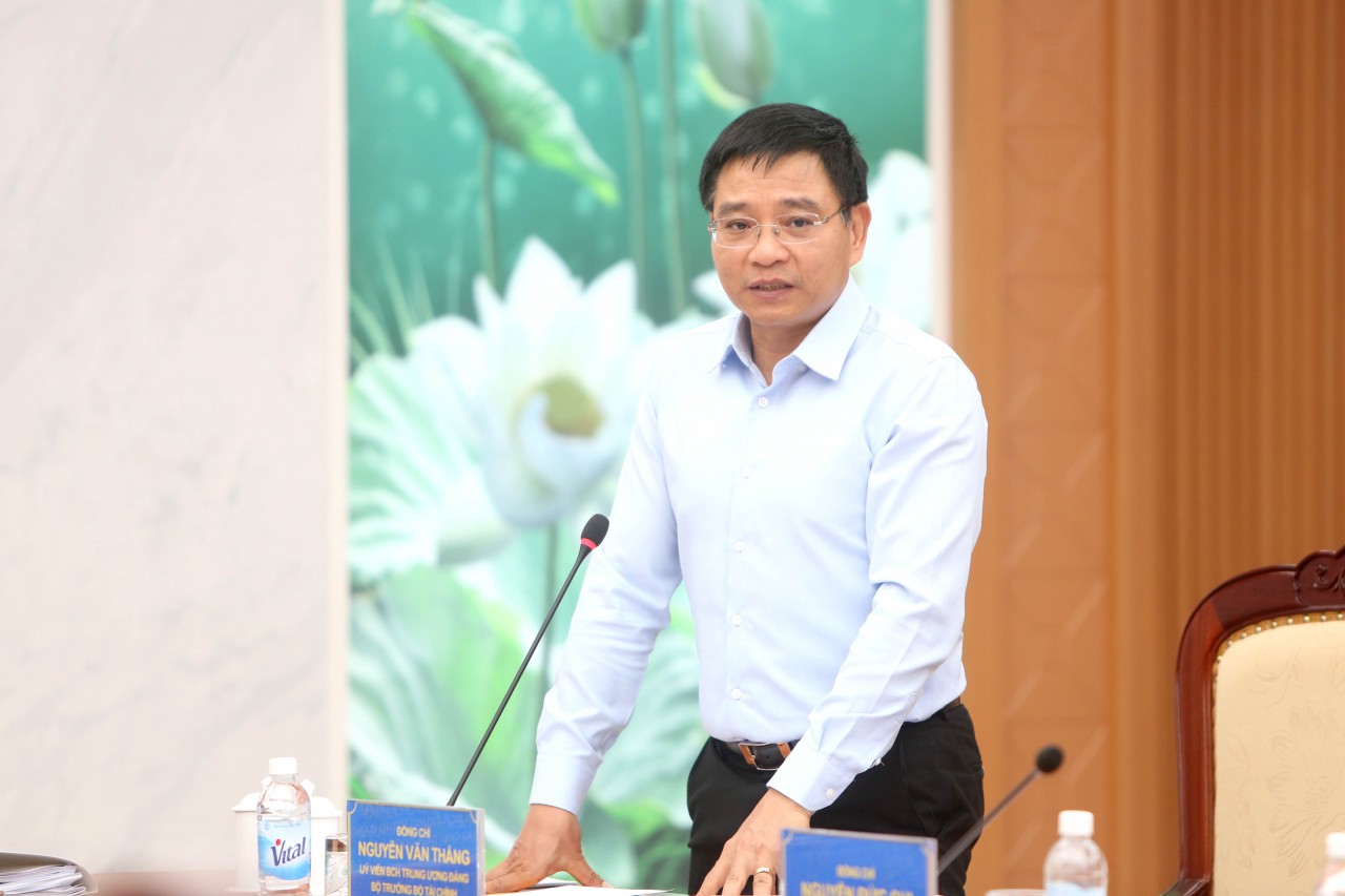 Đảm bảo tiến độ, chất lượng các báo cáo, dự án luật trình Quốc hội