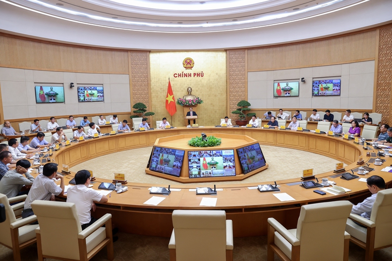 Thủ tướng: Cả nước đã có gần 2.500km đường cao tốc, phải vượt mục tiêu 3.000km trong năm nay- Ảnh 4.