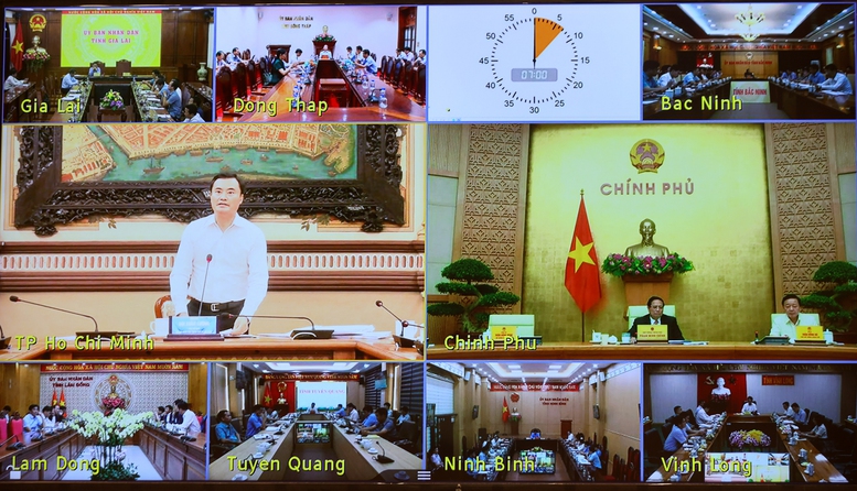 Thủ tướng: Cả nước đã có gần 2.500km đường cao tốc, phải vượt mục tiêu 3.000km trong năm nay- Ảnh 6.
