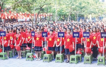 Hướng đến hoàn thành mục tiêu bao phủ bảo hiểm y tế trong trường học