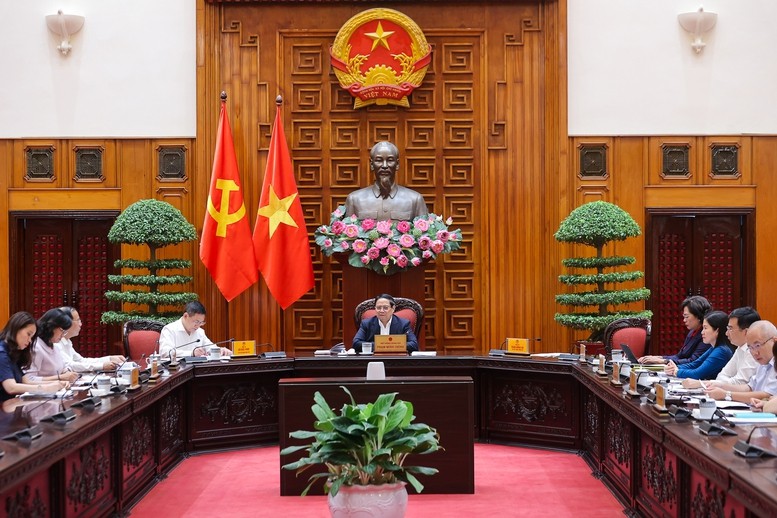 Thủ tướng: Ứng phó linh hoạt, hiệu quả với tác động từ bên ngoài